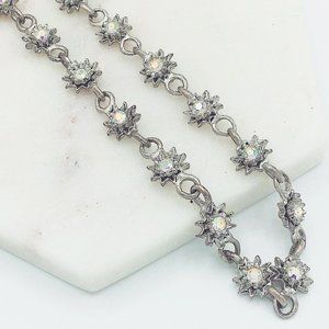 Vintage pond lilies necklace